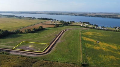 /international/us/lot-1-oak-creek-circle-big-stone-city-sd-110102258483/