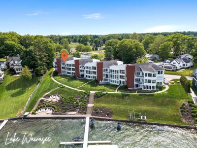 /international/us/10660-n-southshore-drive-syracuse-in-110105294453/