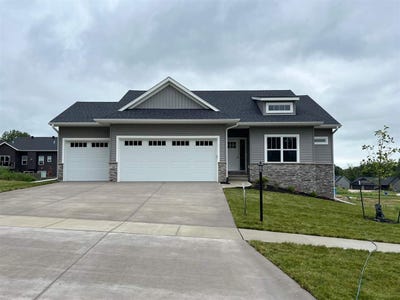 /international/us/845-berkshire-ln-northliberty-ia-110107004899/