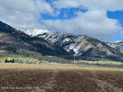 /international/us/pinky-winky-drive-lot-23-etna-wy-110120496652/