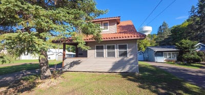 /international/us/901-park-avenue-cloquet-mn-110120527056/