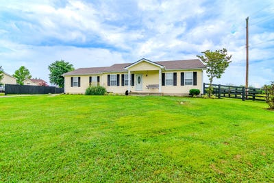 /international/us/733-charlie-norris-road-richmond-ky-110101420691/?lang=de