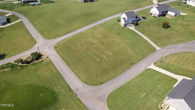 /international/us/4041-lake-meadow-lane-morristown-tn-110120153960/