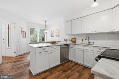 /international/us/138-montrose-avenue-bryn-mawr-pa-110110213661/