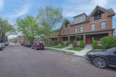 /international/us/46-e-russell-street-columbus-oh-110107387812/