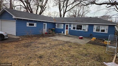 /international/us/5011-vera-cruz-avenue-n-crystal-mn-110106767056/
