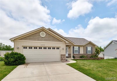 /international/us/628-meadowgreen-drive-troy-mo-110100259994/