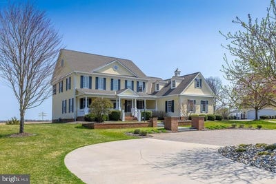 /international/us/1880-e-buckshutem-road-millville-nj-110106983838/