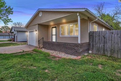 /international/us/410-e-oliver-st-inman-ks-110107634893/