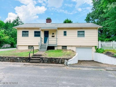 /international/us/107-s-tampa-lane-oak-ridge-tn-110108567974/