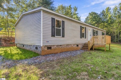 /international/us/120-chastain-drive-pelzer-sc-110120508828/