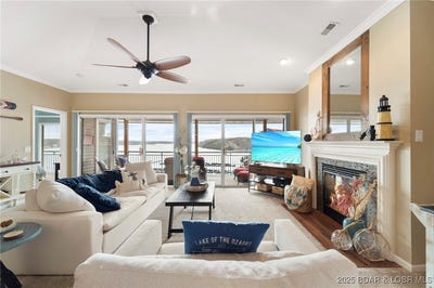 /international/us/202e-palisades-condo-drive-lake-ozark-mo-110101339278/?lang=en