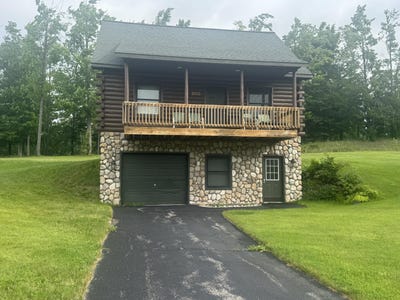 /international/us/2410-beaver-creek-drive-gaylord-mi-110105971335/