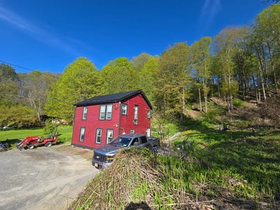 /international/us/1718-route-12b-hamilton-ny-110108017329/