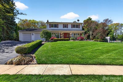 /international/us/11-apple-manor-lane-east-brunswick-nj-110107568910/