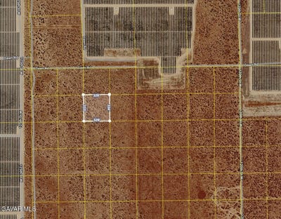 /international/us/s-of-dawn-rd-e-of-125th-st-w-rosamond-ca-110105339364/