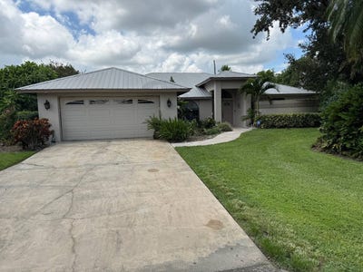 /international/us/114-daisy-lane-lake-placid-fl-110100945594/