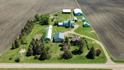 /international/us/17242-garden-avenue-lester-prairie-mn-110108132732/
