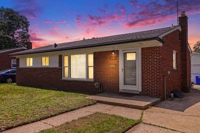 /international/us/28691-hales-street-madison-heights-mi-110108689466/