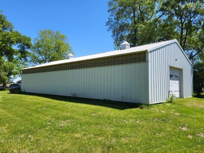 /international/us/526-ne-4th-street-ogden-ia-110108337584/