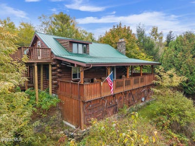/international/us/161-meade-road-charlotteville-ny-110102977066/