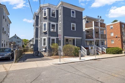 /international/us/10-colgate-road-boston-ma-110099171263/