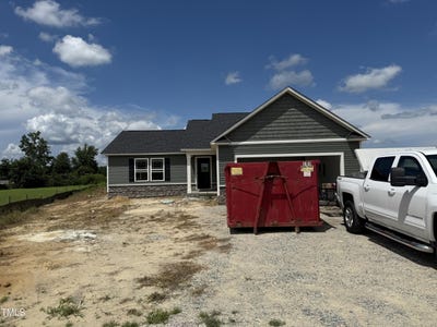 /international/us/242-maxwell-farm-lane-selma-nc-110100837686/