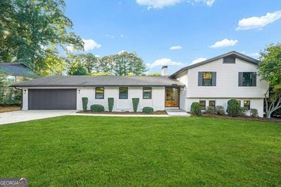 /international/us/6628-cherry-tree-lane-sandy-springs-ga-110120084717/