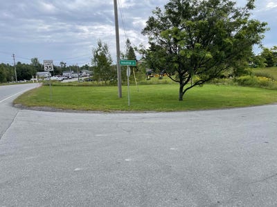 /international/us/11-industrial-drive-newport-city-vt-110101703281/