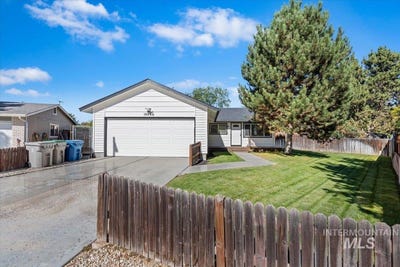 /international/us/10986-w-wildrose-crt-boise-id-110120038961/
