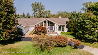 /international/us/6380-island-lake-drive-east-lansing-mi-110106499564/