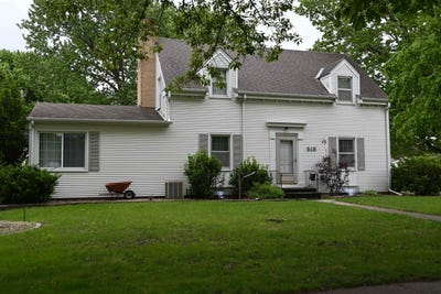 /international/us/519-s-12th-street-sac-city-ia-110103416584/