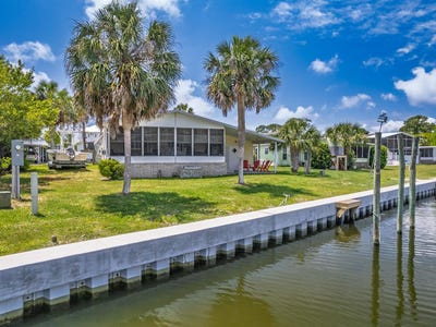 /international/us/30-janet-drive-crawfordville-fl-110099066982/