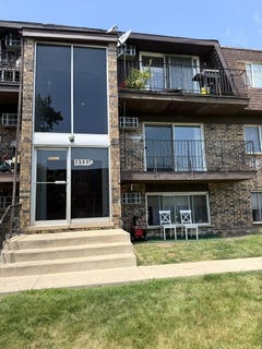 /international/us/2500-mark-thomas-lane-hanover-park-il-110108632517/