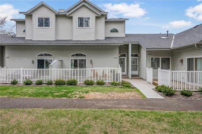 /international/us/12849-82nd-place-n-maple-grove-mn-110108069028/