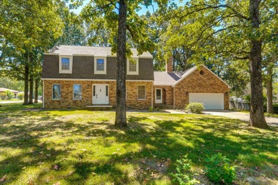 /international/us/612-e-glendale-street-aurora-mo-110099406358/