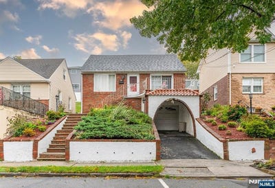 /international/us/28-park-place-kearny-nj-110110375647/