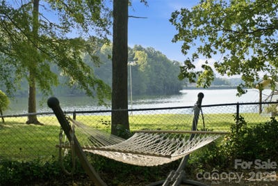 /international/us/21034-cornelius-street-cornelius-nc-110110019669/