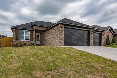 /international/us/150-n-eagle-mountain-street-prairie-grove-ar-110099699989/