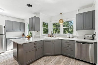 /international/us/200-jersey-avenue-n-golden-valley-mn-110101361530/?lang=en
