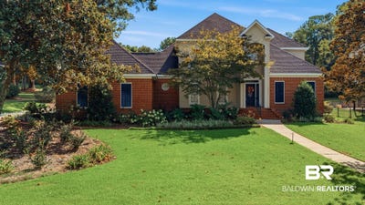 /international/us/102-clubhouse-drive-fairhope-al-110109981282/