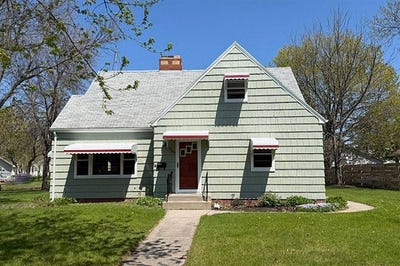 /international/us/509-3rd-st-ne-fosston-mn-110108394448/