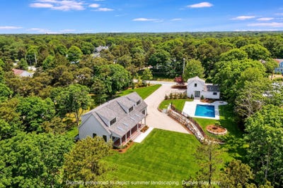 /international/us/106-chatham-road-harwich-ma-110107951555/