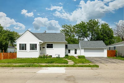 /international/us/1848-anne-avenue-lincoln-park-mi-110108343837/