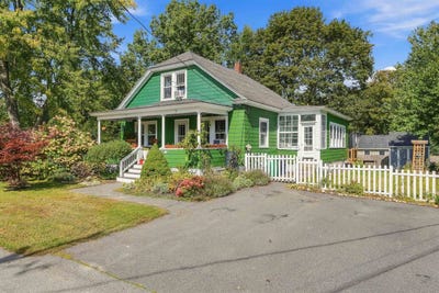 /international/us/49-fairmount-street-nashua-nh-110119947708/