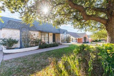 /international/us/825-milford-street-abilene-tx-110107859893/