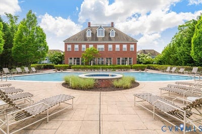 /international/us/604-bristol-village-drive-midlothian-va-110120628789/
