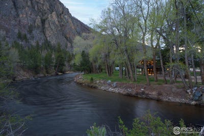 /international/us/37797-w-highway-14-bellvue-co-110101406032/