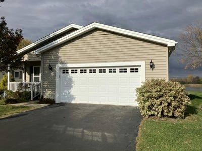 /international/us/9-rocking-horse-lane-grayslake-il-110106620355/