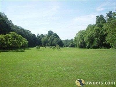 /international/us/2021-diamond-hill-rd-moneta-va-110107029018/